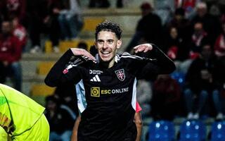 Nuno Moreira pode reforçar o Vasco (Divulgação/Casa Pia)