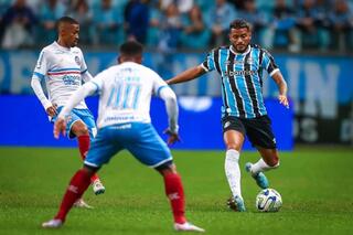 Imagem relacionada ao post: Onde Vai Passar o Jogo do Grêmio Ao Vivo Hoje (25/05) Pelo Brasileirão