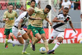 Confira onde assistir Vasco x Palmeiras ao vivo com imagens