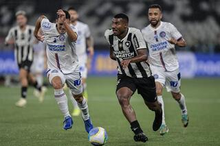 Imagem relacionada ao post: Onde Assistir Bahia x Botafogo Ao Vivo Pelo Brasileirão 2025