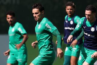Imagem relacionada ao post: Futebol ao Vivo Hoje (15/05): Onde Assistir Palmeiras x Bolivar, Horário e Escalações