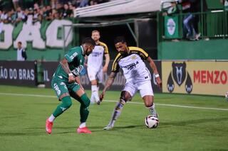 Saiba onde assistir Chapecoense x Cuiabá ao vivo hoje