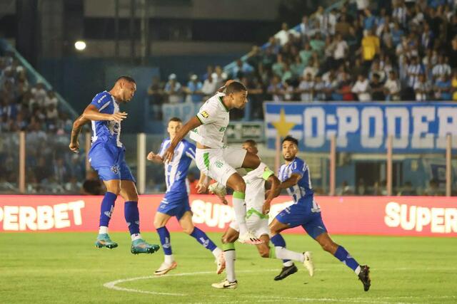 Veja onde assistir América-MG x Paysandu ao vivo hoje