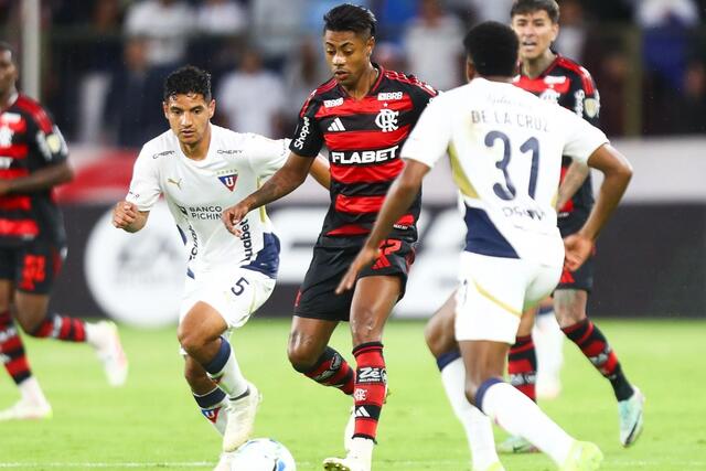 Veja onde vai passar o jogo do Flamengo ao vivo hoje
