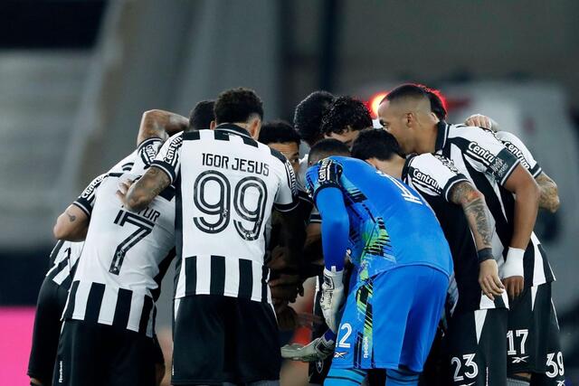 Confira onde vai passar o jogo do Botafogo x Seattle Sounders ao vivo hoje