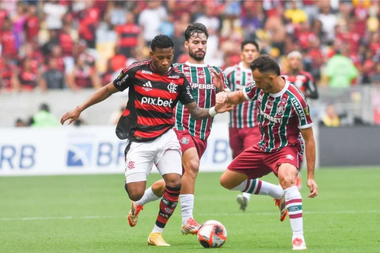 Flamengo x Fluminense foto: Alamy Live News