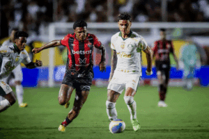 Palmeiras x Vitória hoje: Escalações, horário e como assistir ao vivo no Brasileirão!