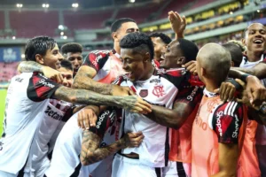 Flamengo: 395 Vitórias na Era Pontos Corridos! Rubro-Negro Quebra Recorde e Amplia Liderança no Brasileirão 2025