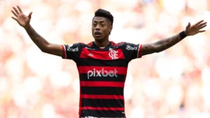 Flamengo 130 anos: Festa em Pernambuco com goleada de 5 a 1 e polêmica com jornalista repercute na web