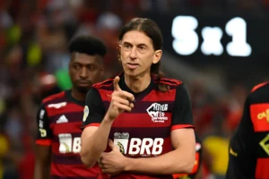 Filipe Luís critica exposição de Bruno Henrique após absolvição no STJD e comemora goleada do Flamengo por 5 a 1 sobre o Sport