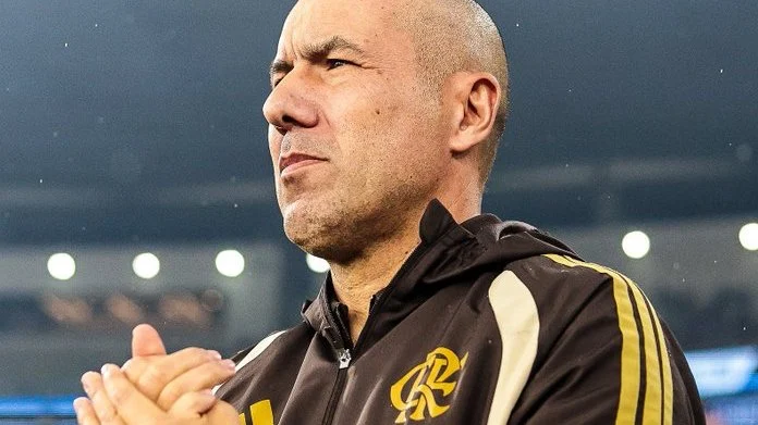 Flamengo inicia a era de Leonardo Jardim com vitória por 2 a 0 sobre o Cruzeiro, evolução tática visível, ânimo do elenco e reflexos imediatos na tabela do Brasileirão - Imagem:Gilvan de Souza/Flamengo