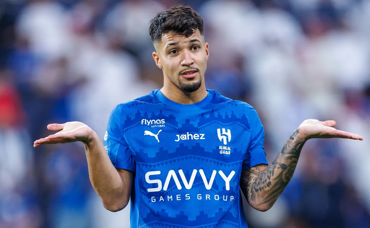 Flamengo avalia Marcos Leonardo como reforço - Foto: Abdullah Ahmed/Getty Images